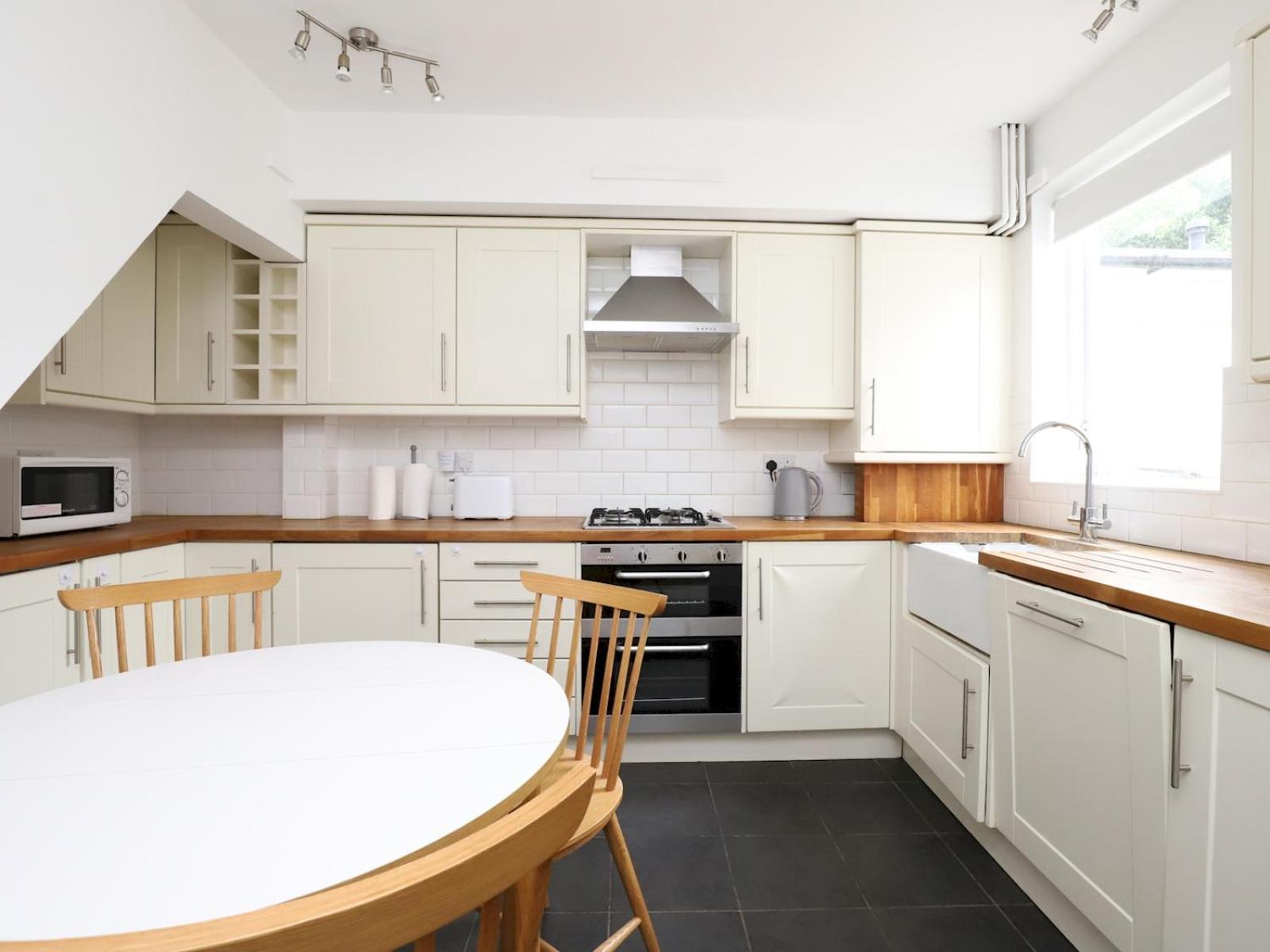 Sunny Victorian 2Br Townhouse Oxford Pass The Keys Villa Eksteriør billede