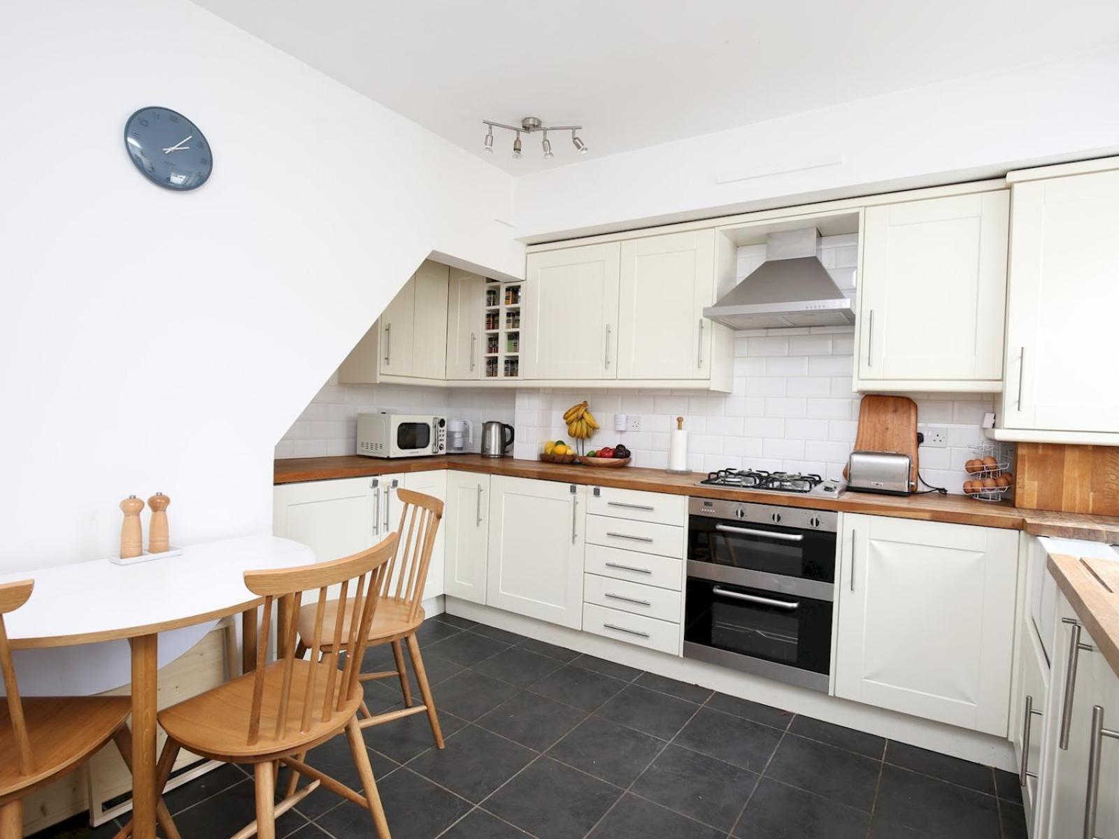 Sunny Victorian 2Br Townhouse Oxford Pass The Keys Villa Eksteriør billede